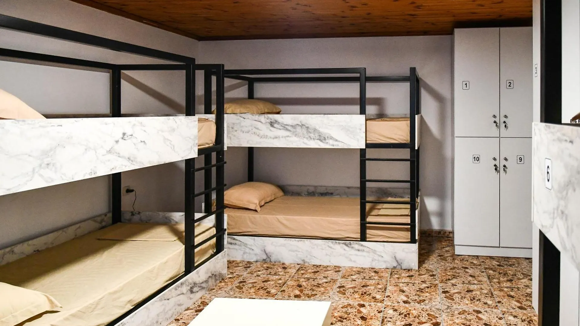 Hostel 2Vb Shkoder