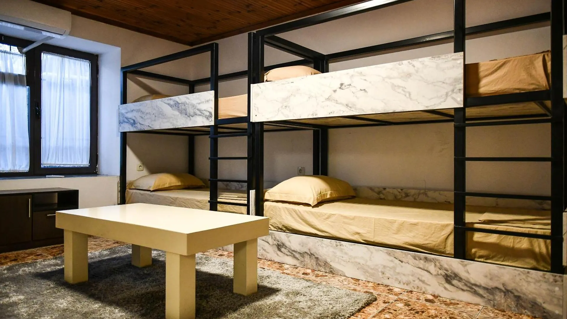 Hostel 2Vb Shkoder